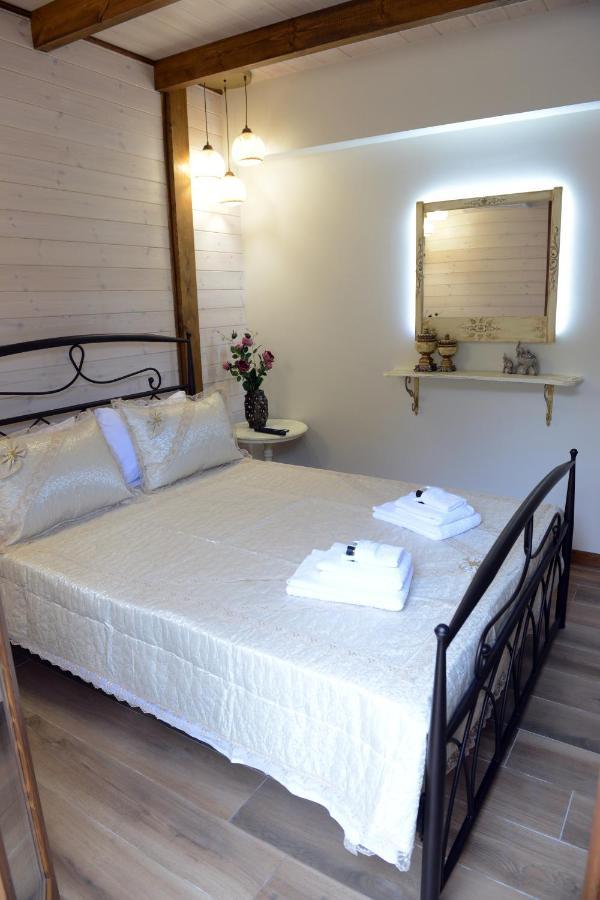 Chalet Edelweiss Preveza Eksteriør billede